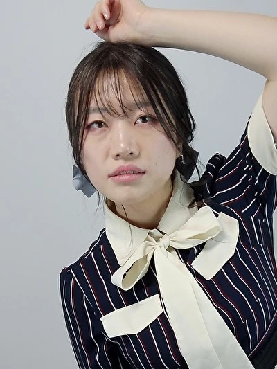 ノ木恵里香上半身
